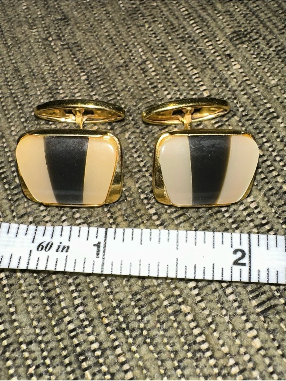 Vintage inlaid gold-toned rectangular cufflinks